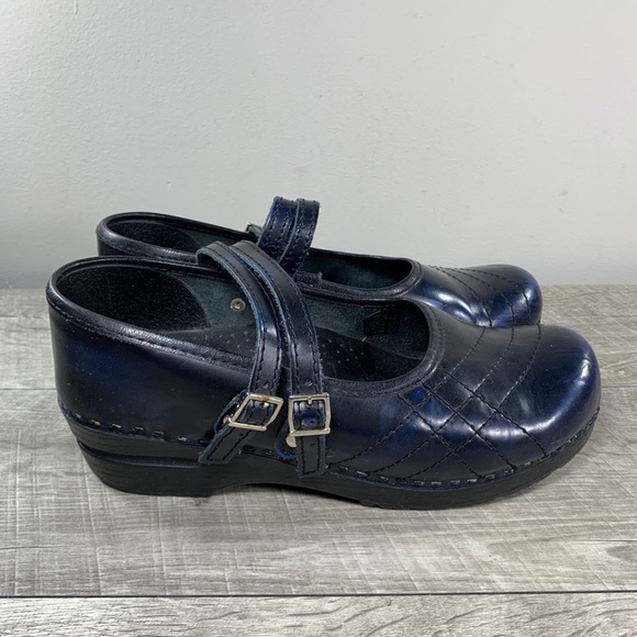 Sanita Blue / Black Leather Mary Jane Women’s Clogs Shoes Size 39 Euro, 8-8.5 US - Picture 2 of 9